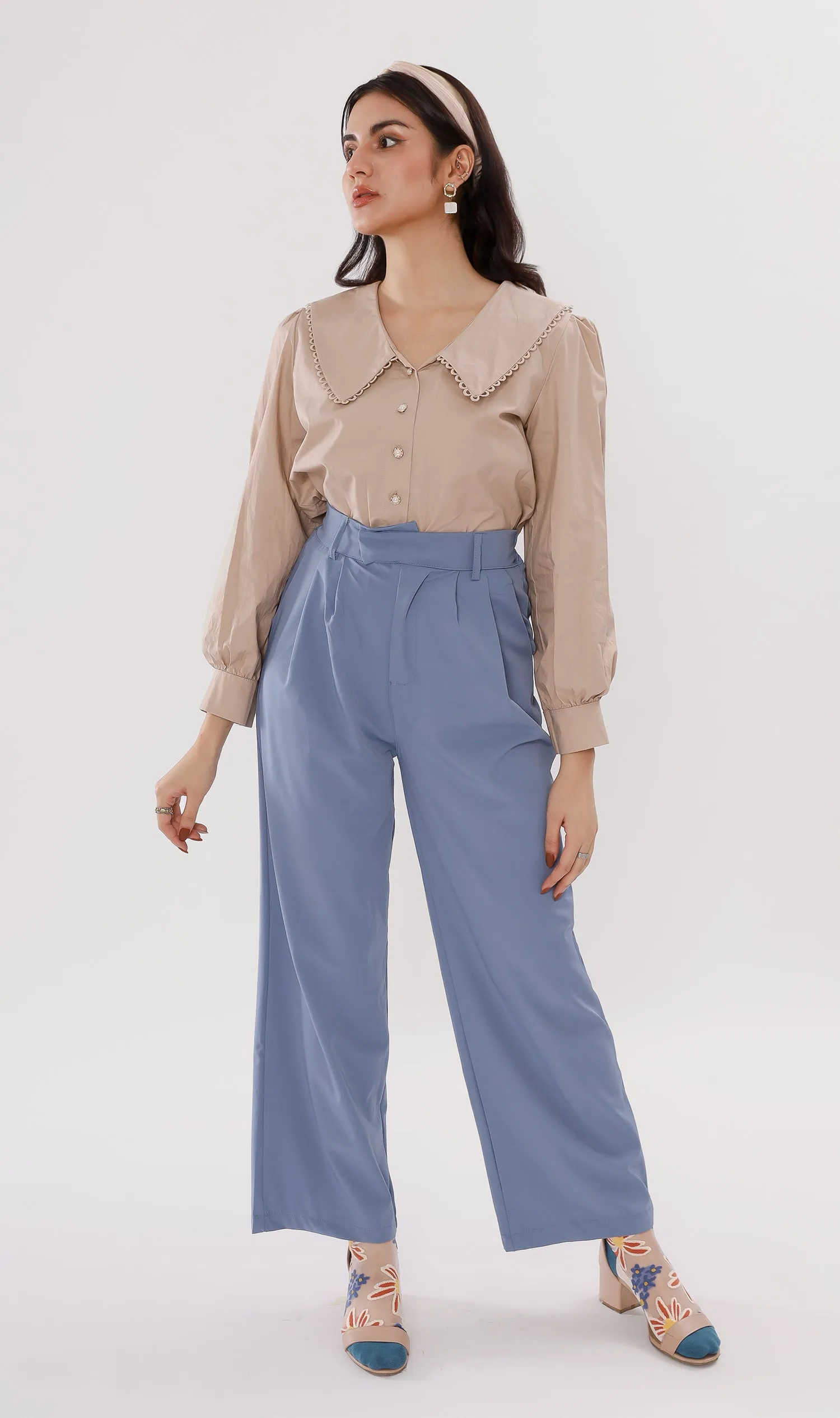 ANNALISE Prairie-Collar Top (Taupe)