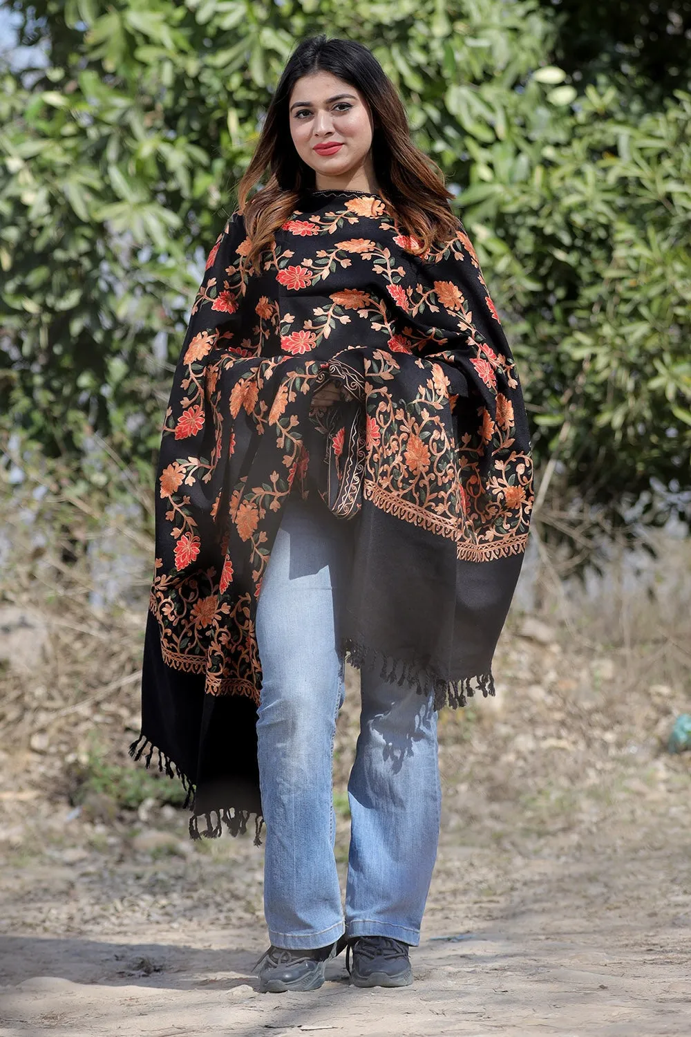 Black Color Aari Work Embroidered Shawl Enriched With Running Jaal Pattern