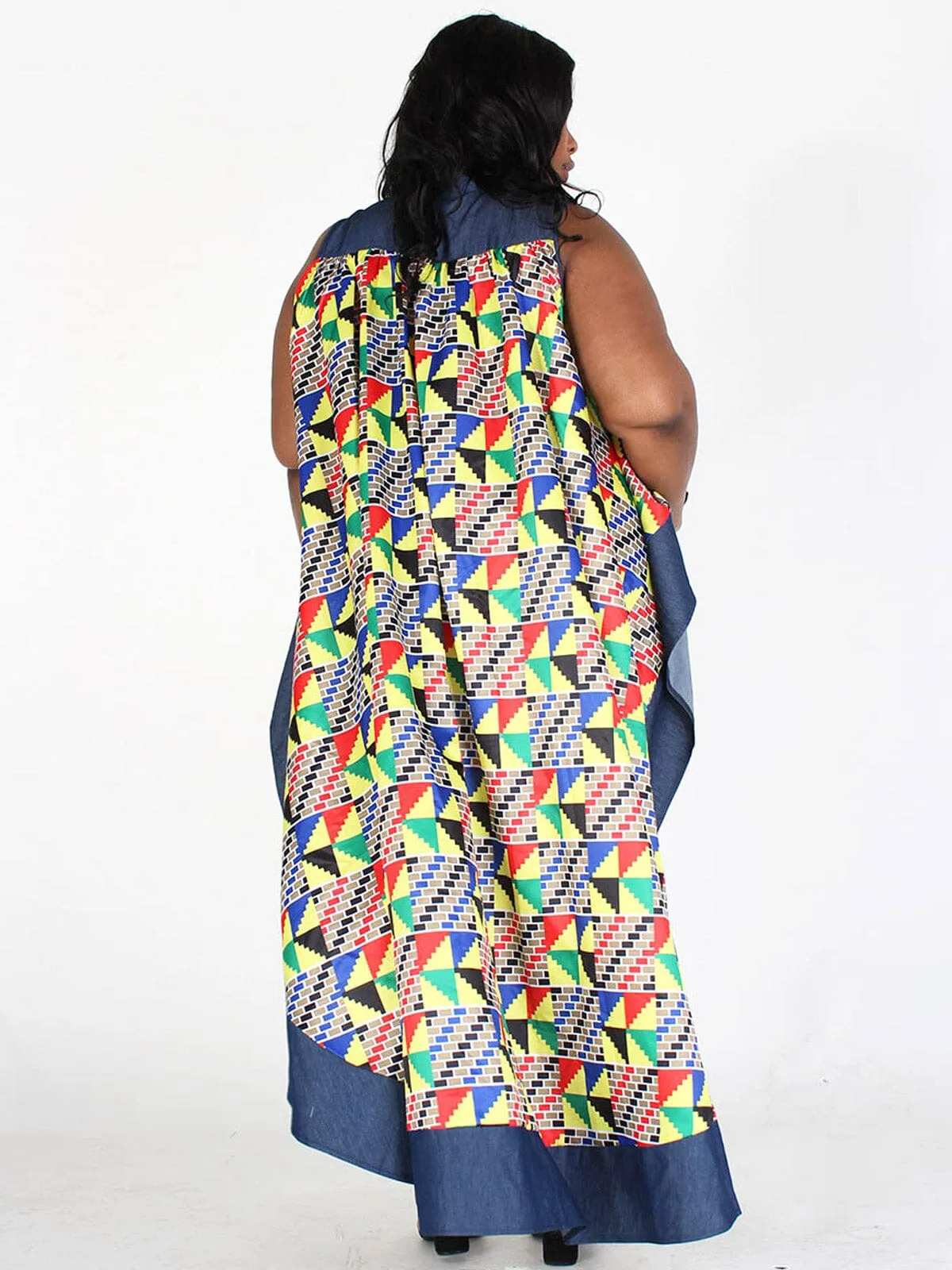 PLUS SIZE SLEEVELESS MOCK NECK MULTI PRINT HIGH-LOW TUNIC TOP